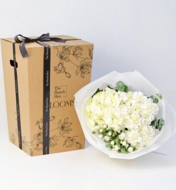 white flowers bookey