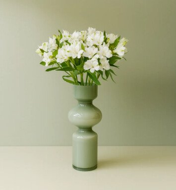 Pristine White Alstroemeria Selection