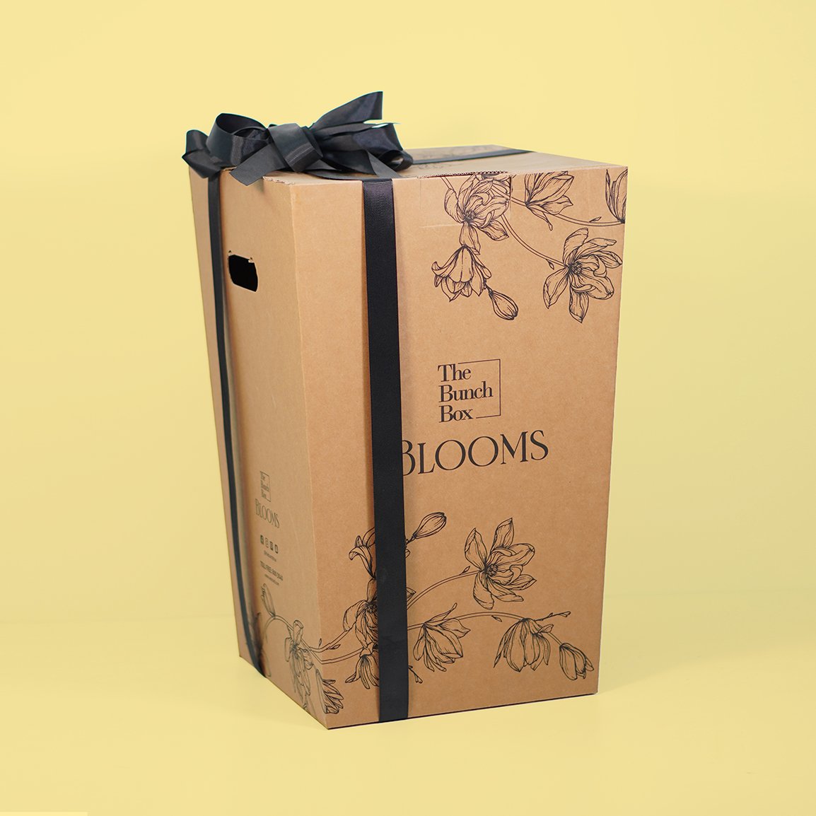 Babe Orange Spray Roses - Image 2